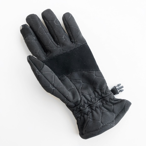 Degrees by 180s Black Quilted Gloves - Picture 4 of 6